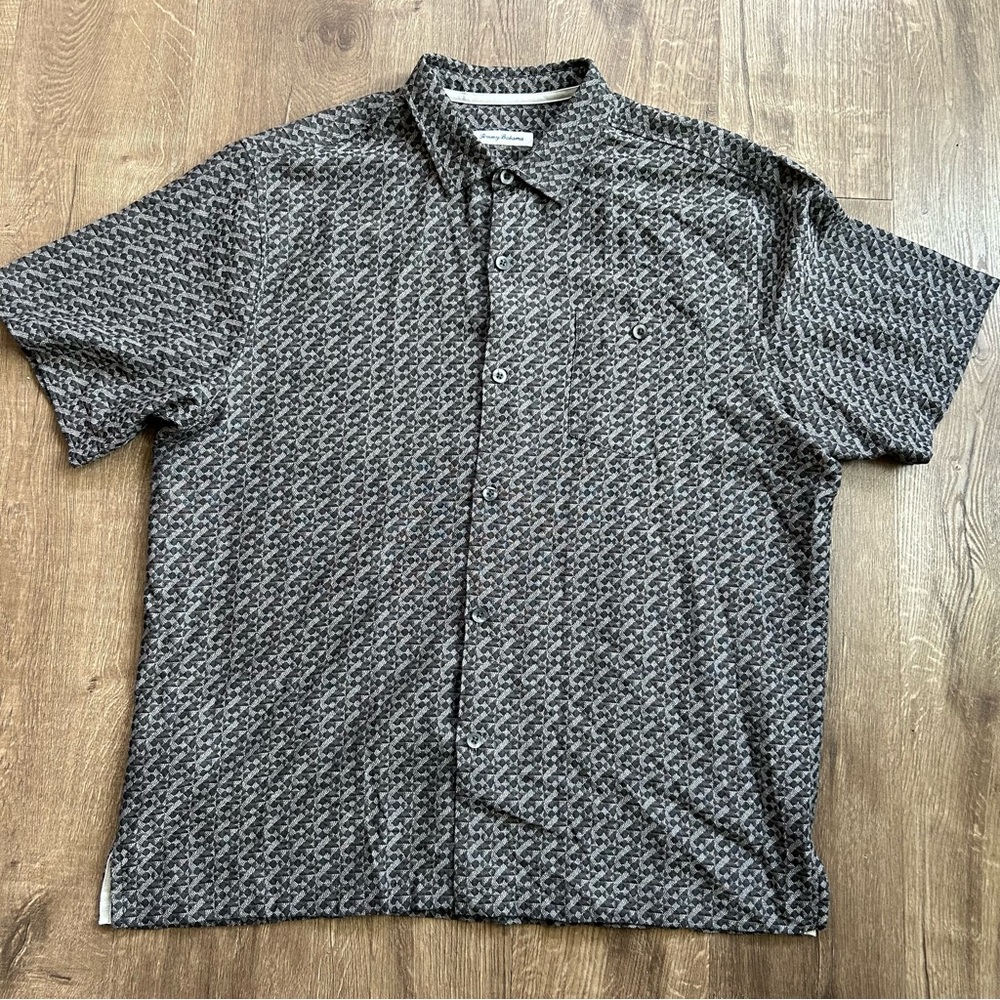 Tommy Bahama Black and Gray Casual Button Down Shirt